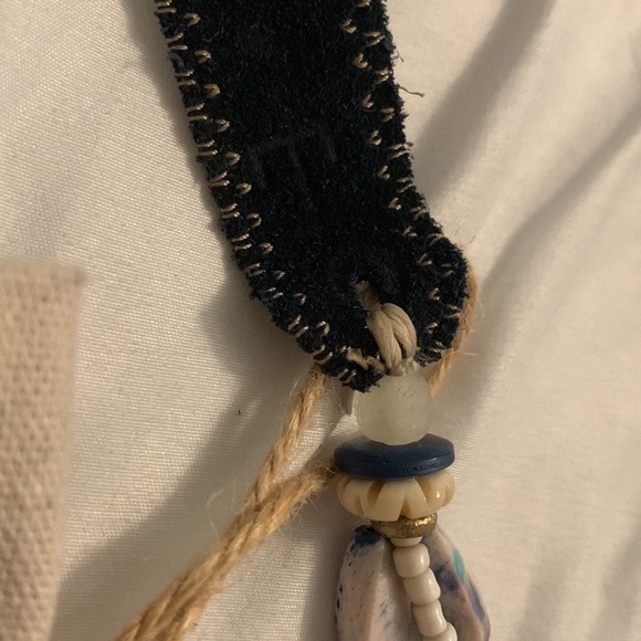 Twine&Twig navy Horse hair necklace - Picture 5 of 10